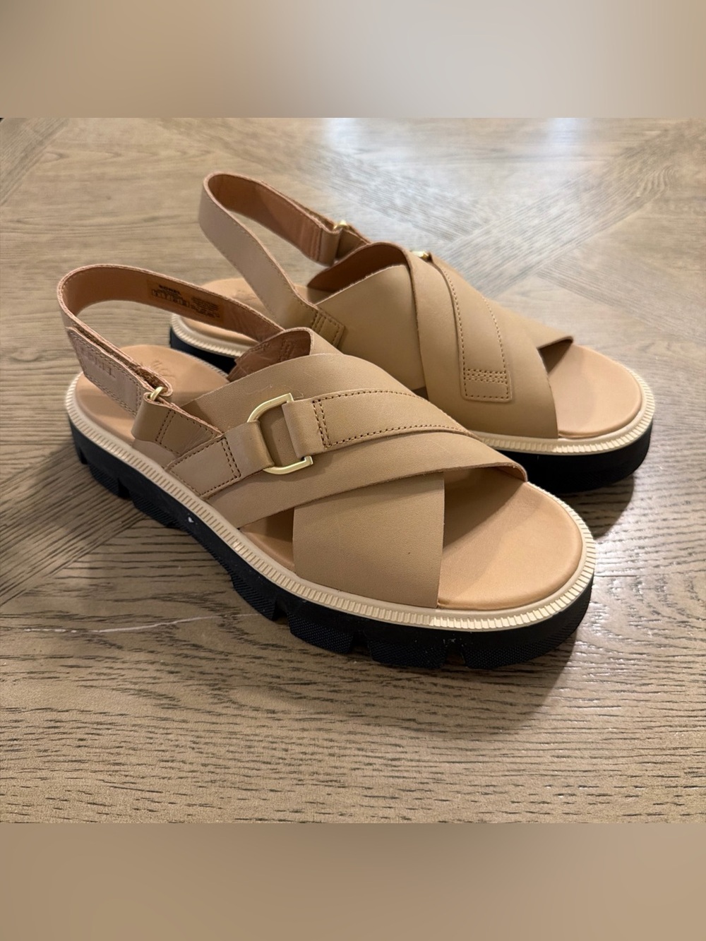 Sorel Rein CB Women’s Size 9 Crisscross Sandal, Honest Beige